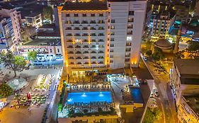 Best Western Plus Khan Hotel  4*